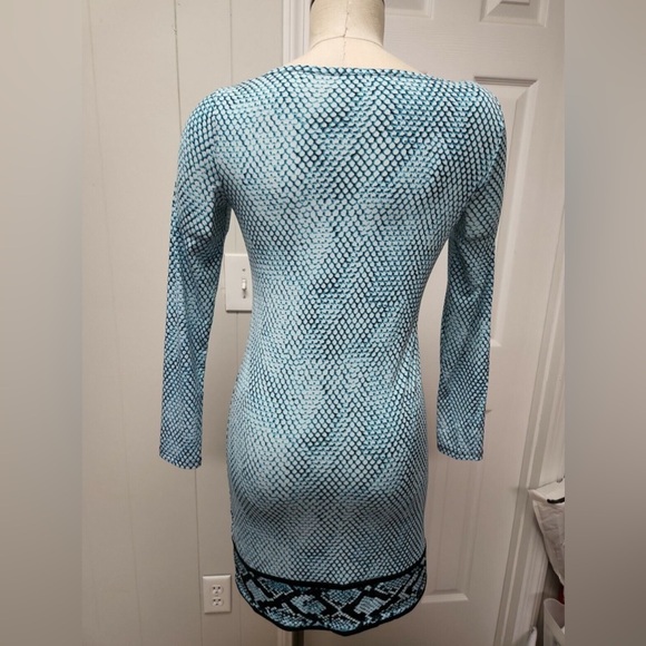 Michael Kors Womens green Geometric Mini Dress - Picture 3 of 7